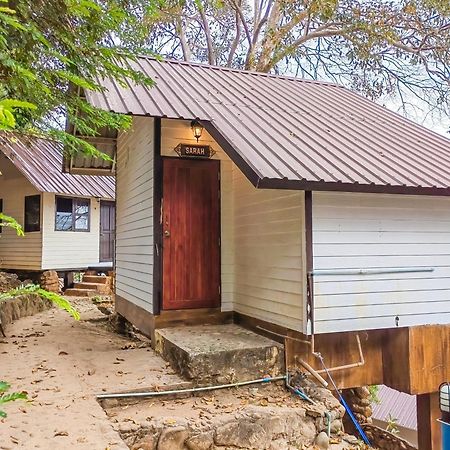Phi Phi Private Beach Resort Екстериор снимка