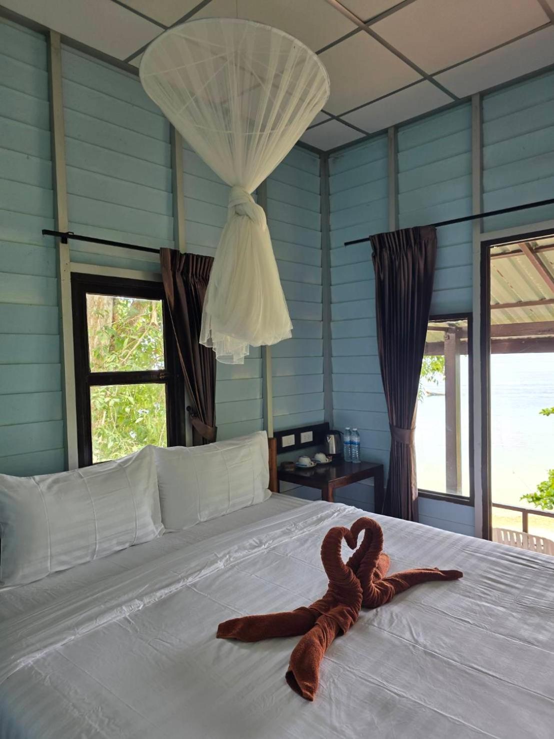 Phi Phi Private Beach Resort Екстериор снимка